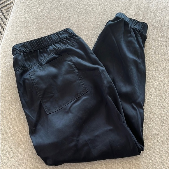 Nine West The Easy Jogger Black Large - Picture 9 of 12